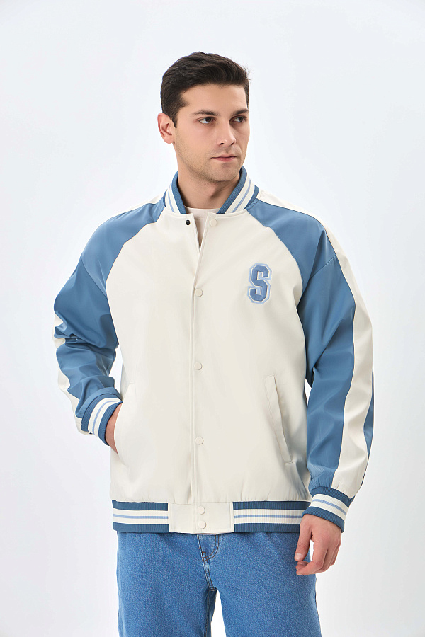 Ветровка короткая длина